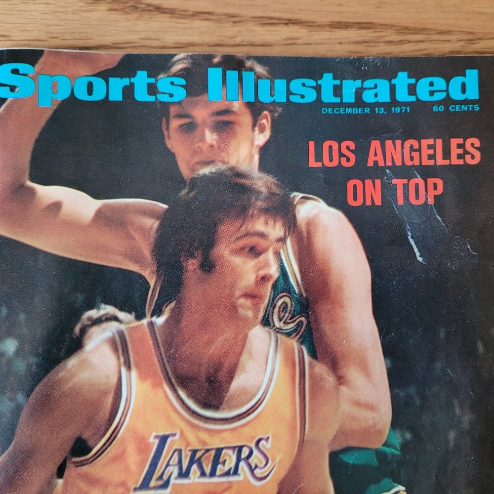 Vintage 1971 Sports Illustrated Los Angeles Lakers, Detroit Lions, Hockey - Picture 2 of 12